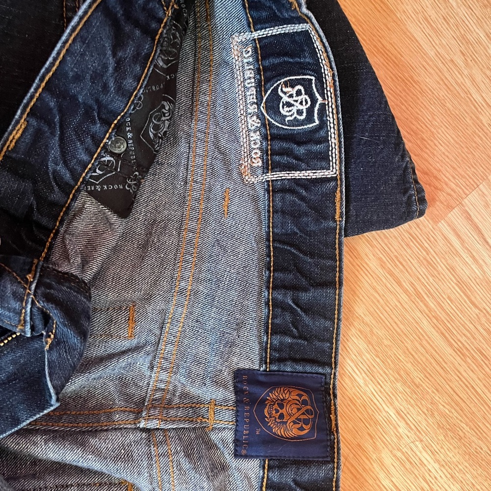 Men’s Rock & Republic Jeans - Picture 2 of 3